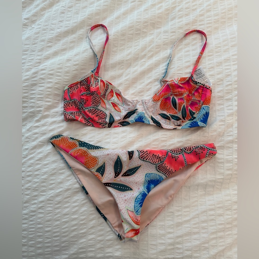 MARA HOFFMAN NWOT Arcadia print bikini set size Large